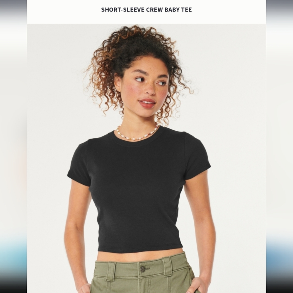 Hollister Baby Tee in black size small